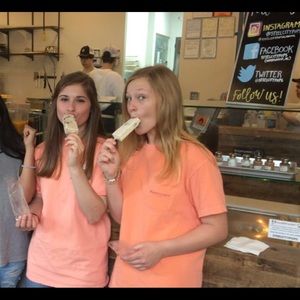 Meet your Posher, Karis